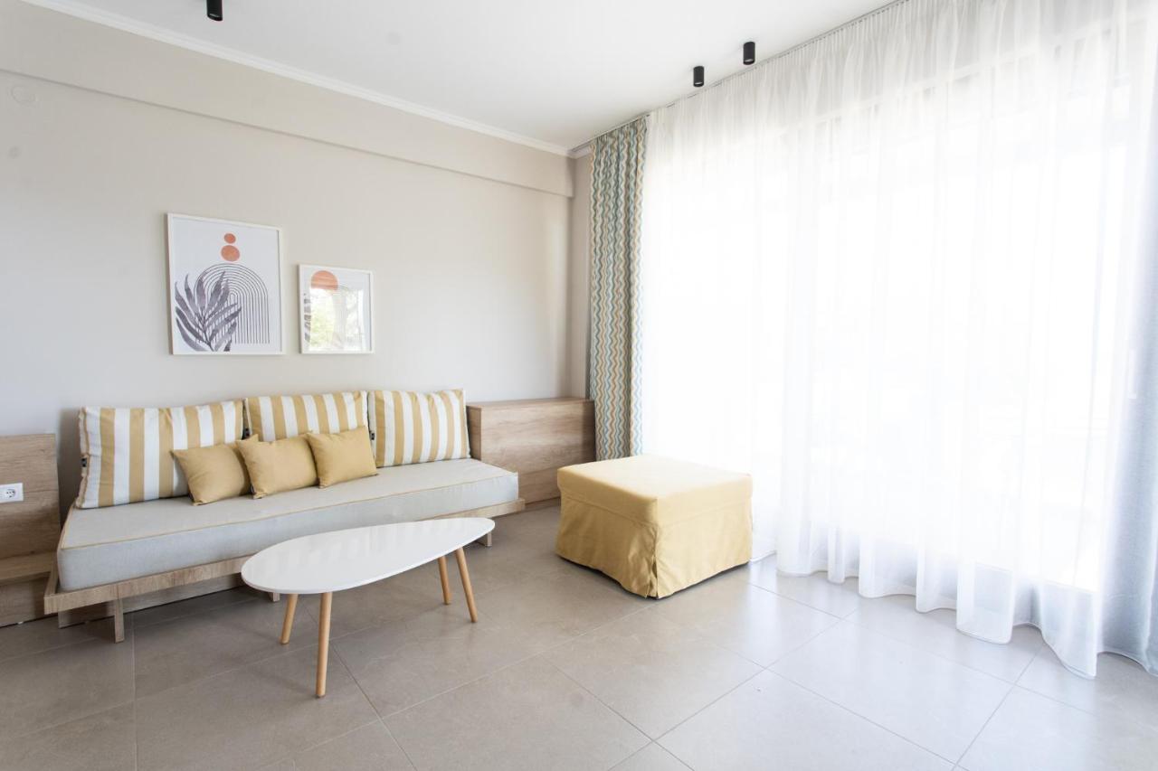 Marineiko Luxury Apartments Ierissos Exterior photo
